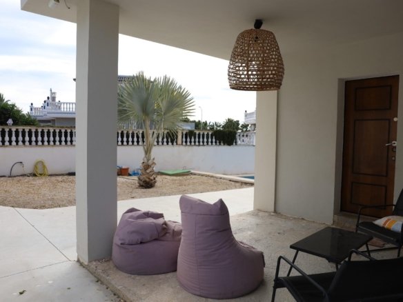 5 Bedroom 3 Bathroom Villa in Ciudad Quesada - Caza De Casa