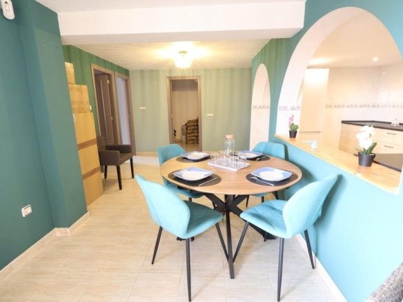 5 Bed 3 Bath Villa in San Miguel de Salinas - Caza De Casa