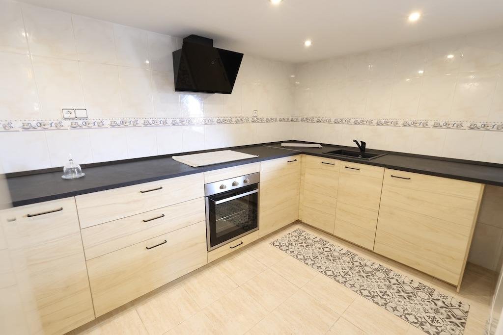 5 Bed 3 Bath Villa in San Miguel de Salinas - Caza De Casa