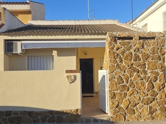 3 Bedroom 1 Bathroom Town House in San Pedro del Pinatar - Caza De Casa