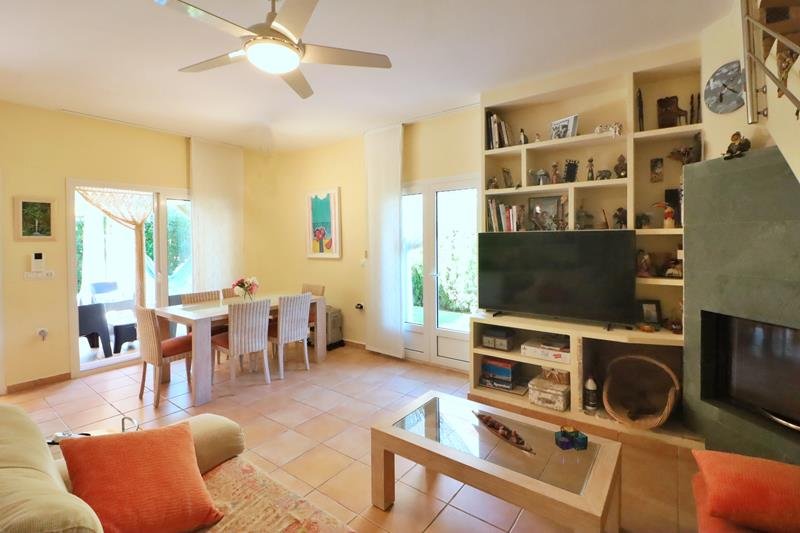 3 Bedroom 2 Bathroom Villa in Oliva - Caza De Casa