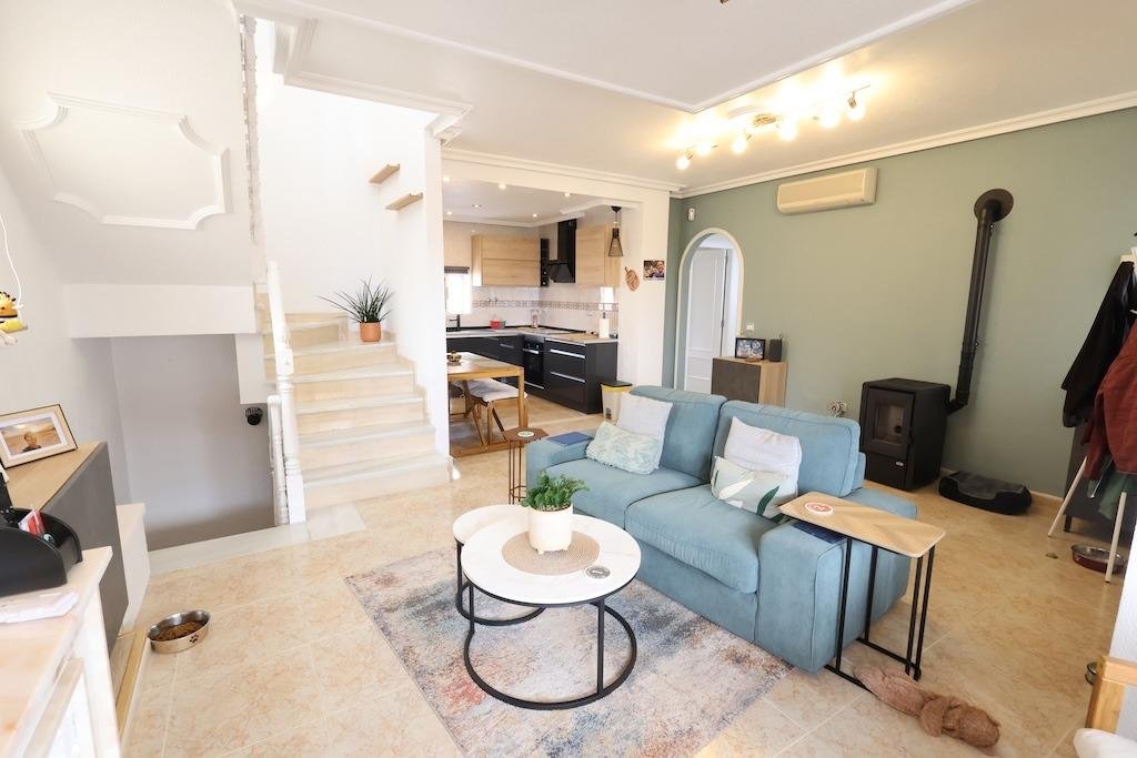 5 Bed 3 Bath Villa in San Miguel de Salinas - Caza De Casa