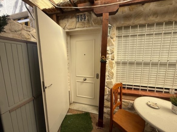 3 Bedroom 2 Bathroom Town House in Torrevieja - Caza De Casa