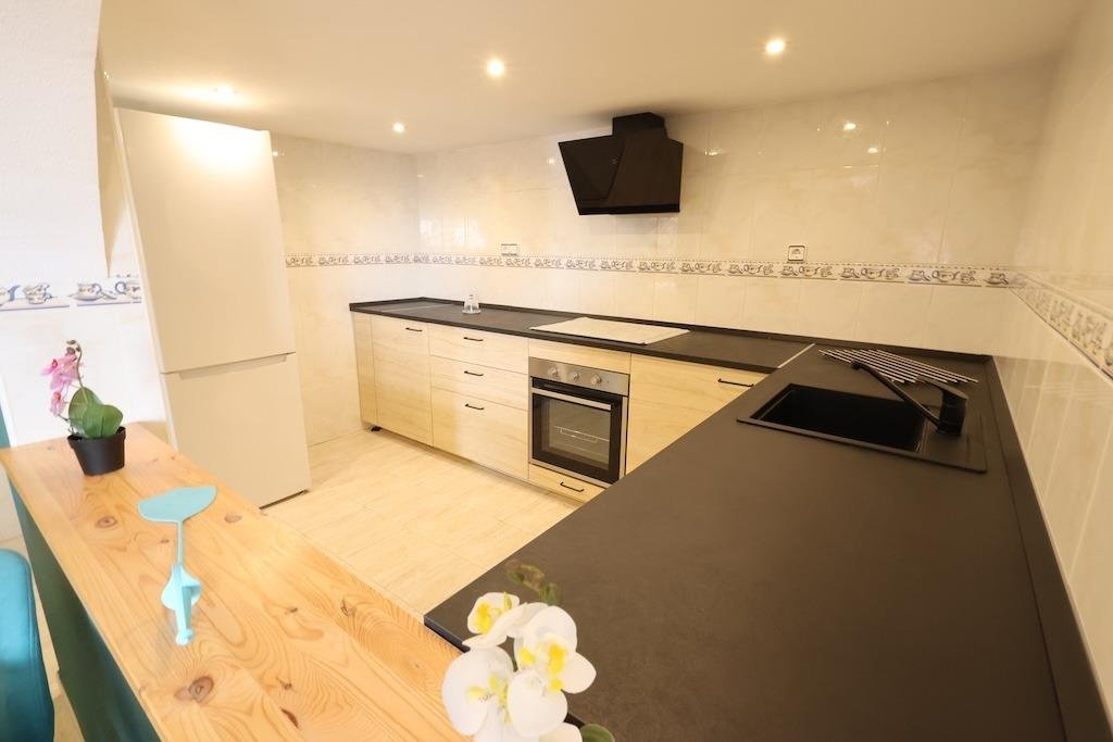 5 Bed 3 Bath Villa in San Miguel de Salinas - Caza De Casa