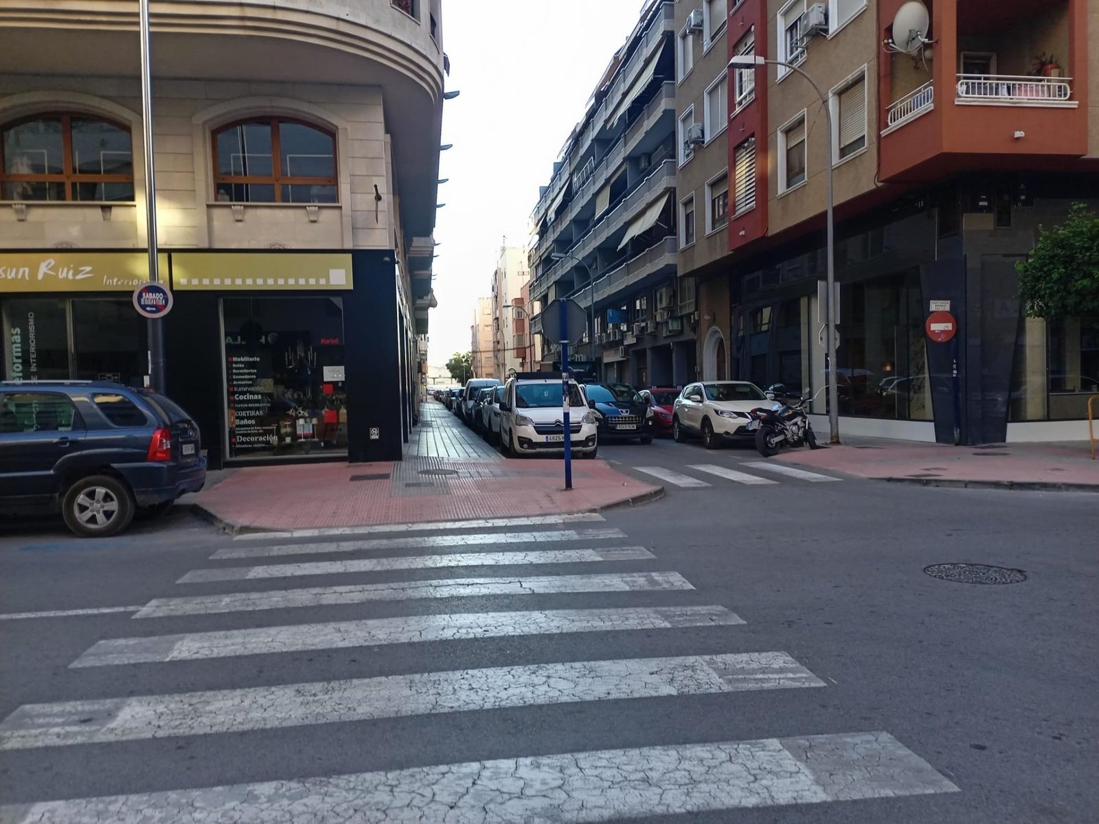 Commercial in Orihuela - Caza De Casa