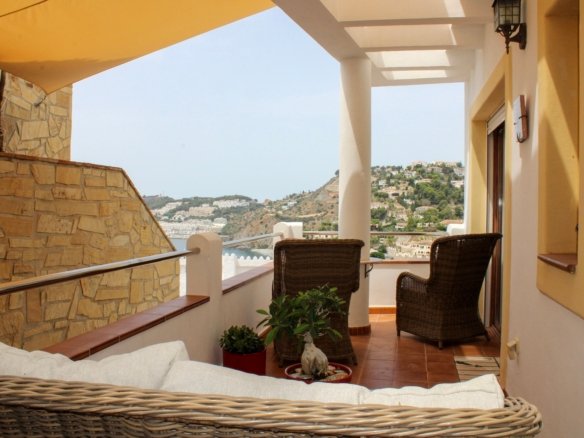 4 Bedroom 4 Bathroom Villa in Almunecar - Caza De Casa