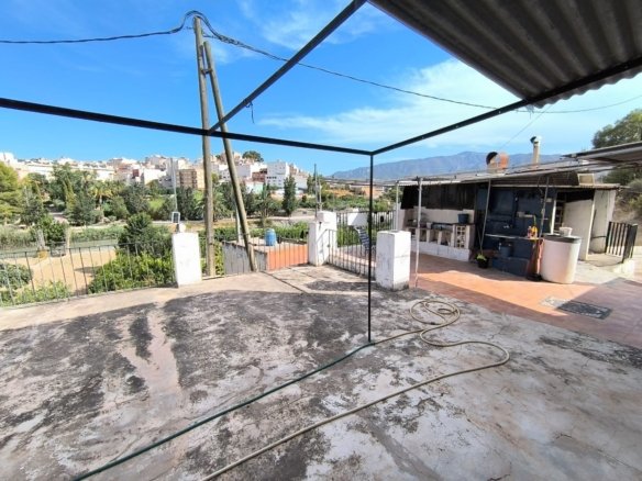 5 Bed 2 Bath Country House in Abaran - Caza De Casa