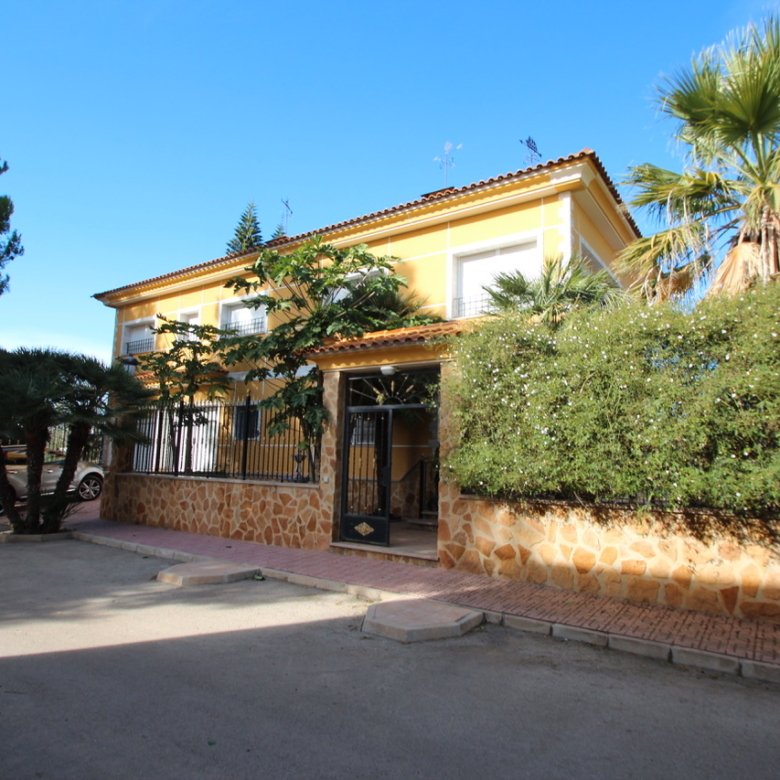 6 Bedroom 3 Bathroom Finca in Murcia - Caza De Casa