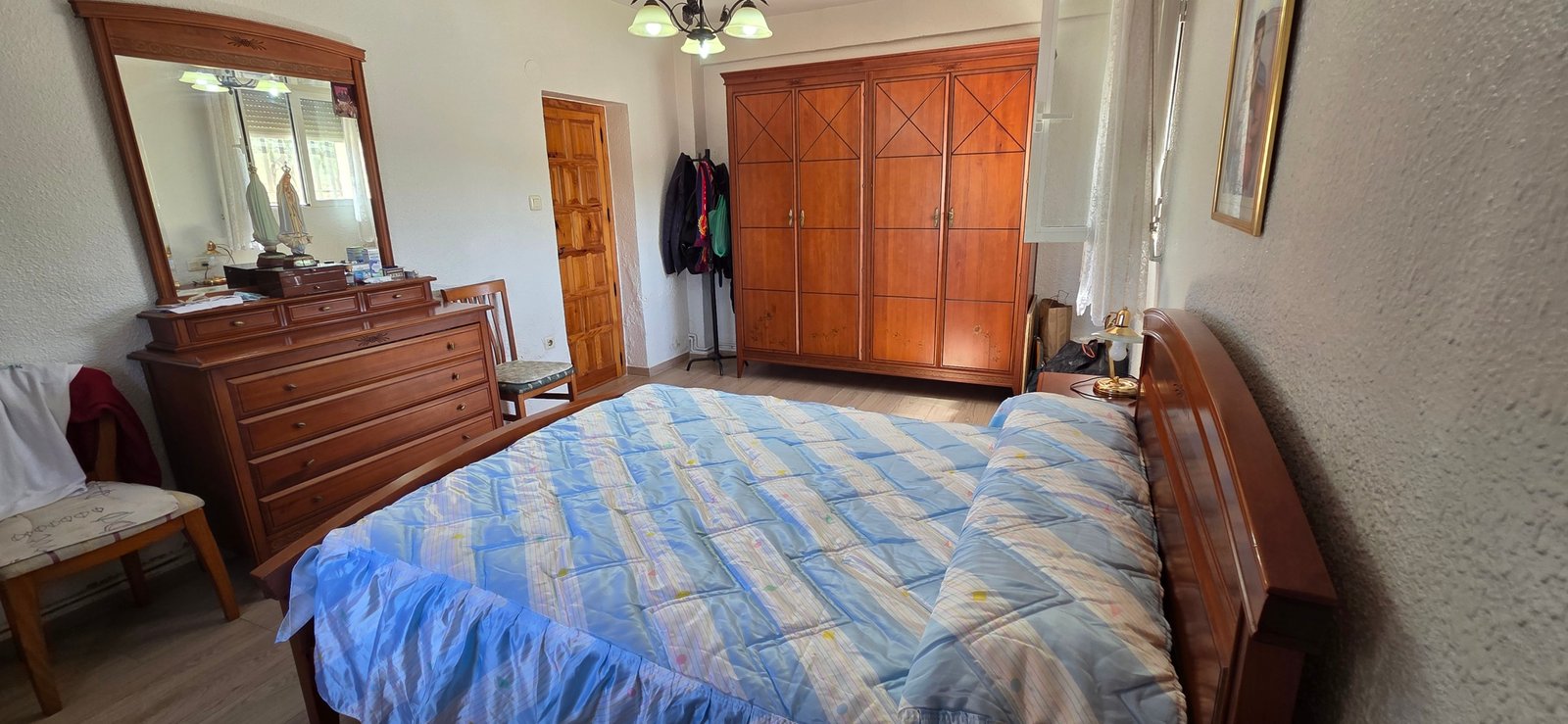 6 Bedroom 3 Bathroom Country House in Yecla - Caza De Casa