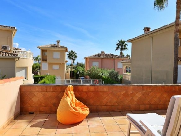 3 Bedroom 2 Bathroom Villa in Oliva - Caza De Casa