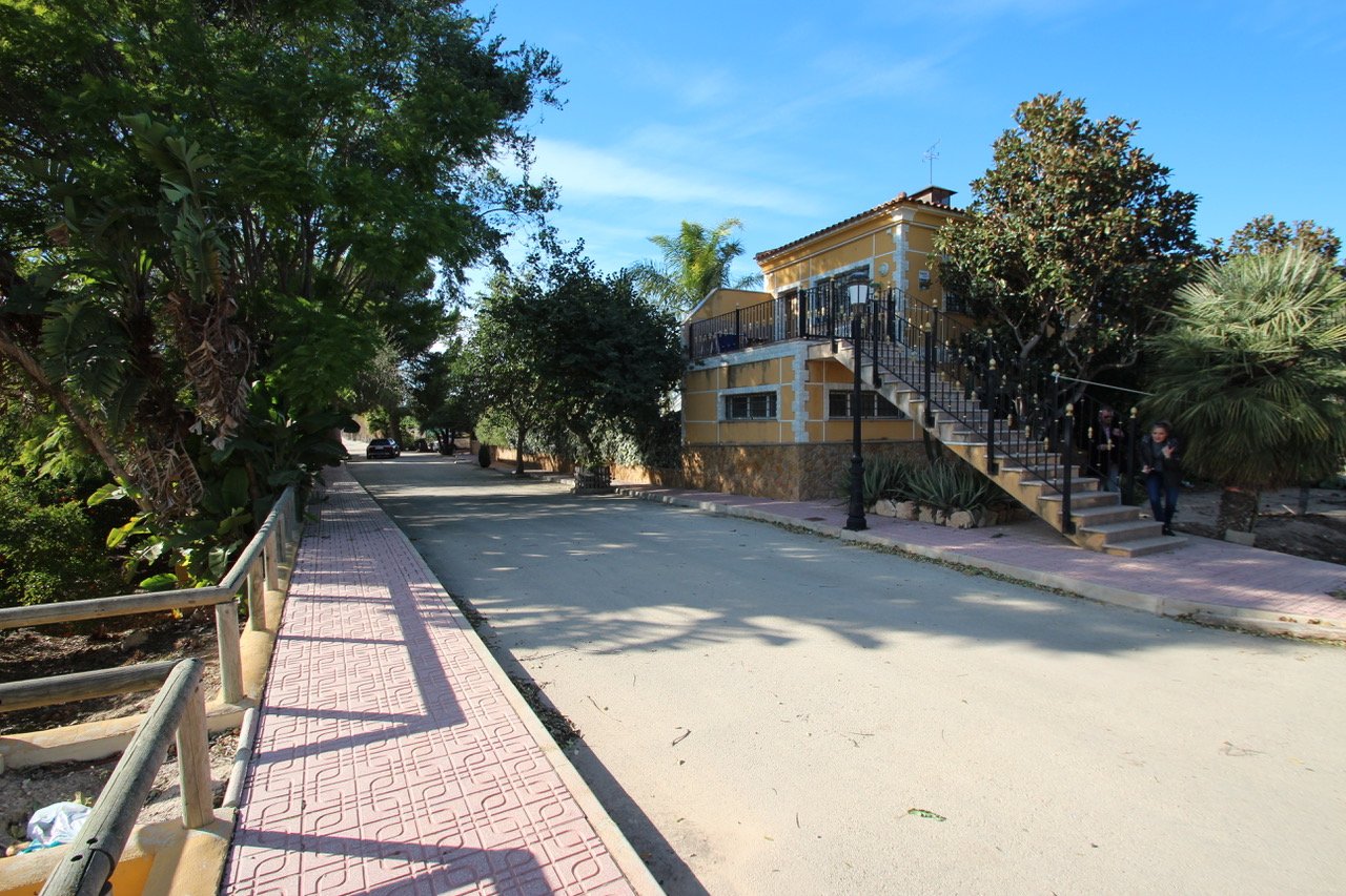 6 Bedroom 3 Bathroom Finca in Murcia - Caza De Casa