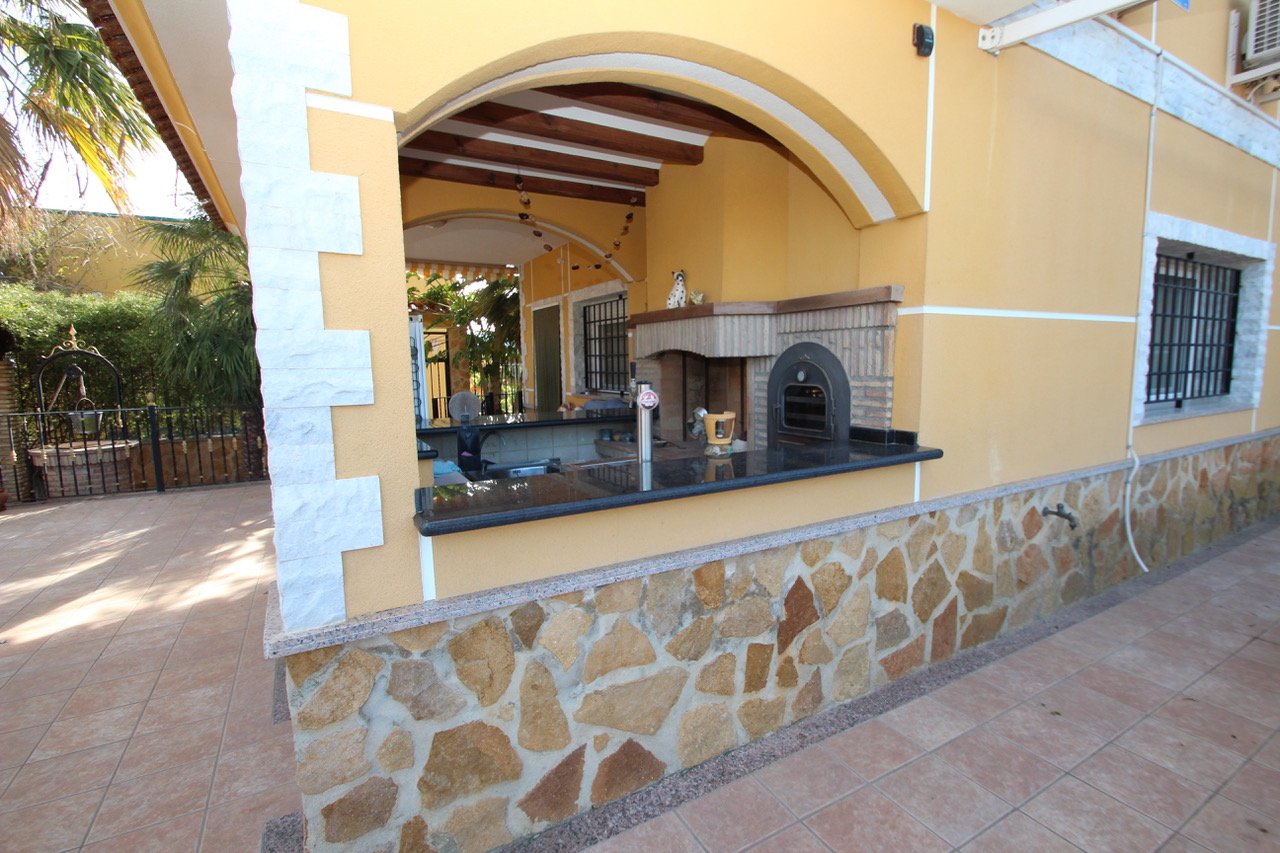 6 Bedroom 3 Bathroom Finca in Murcia - Caza De Casa