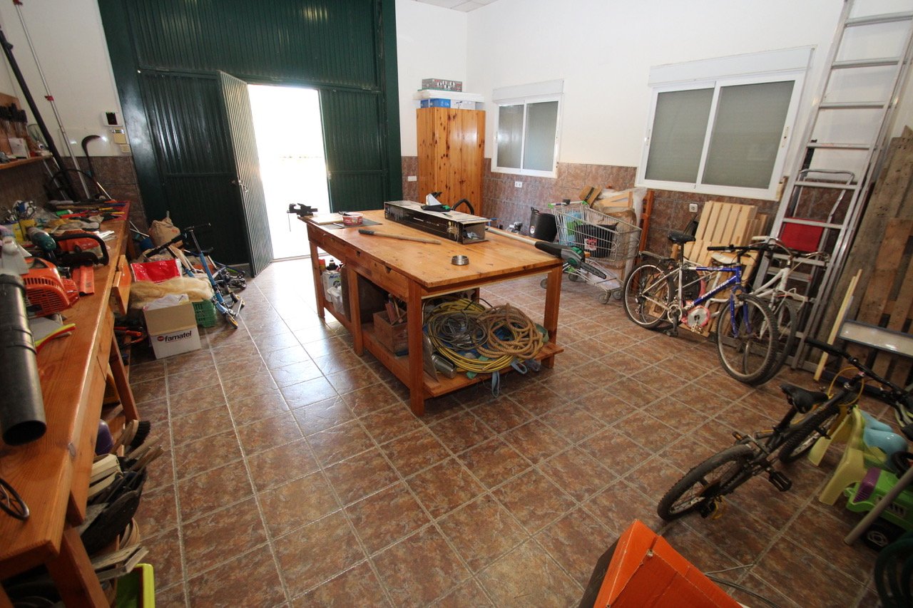 6 Bedroom 3 Bathroom Finca in Murcia - Caza De Casa