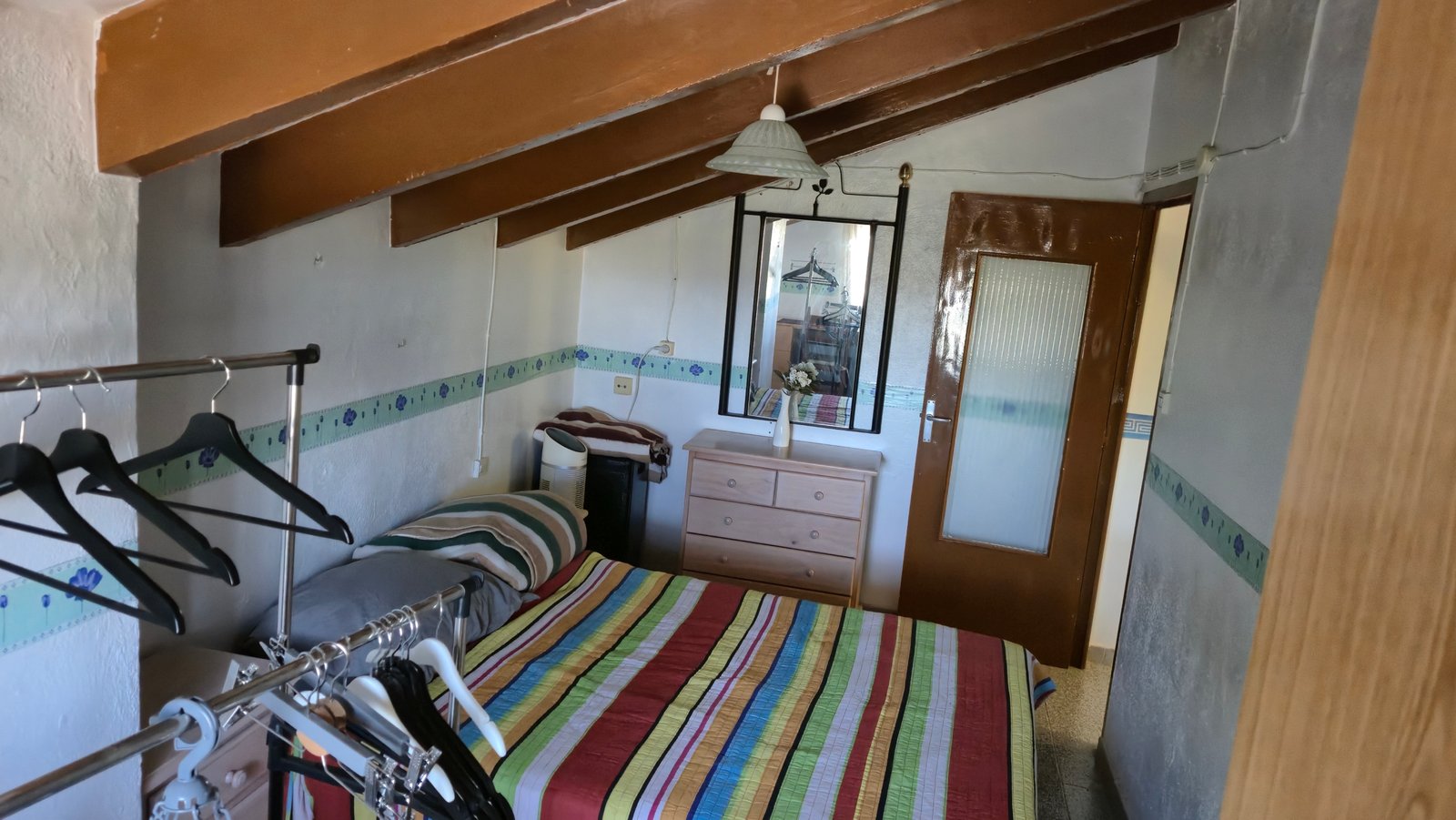 4 Bedroom 1 Bathroom Country House in Almansa - Caza De Casa
