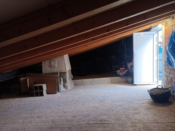 3 Bedroom 1 Bathroom Town House in Pinoso - Caza De Casa