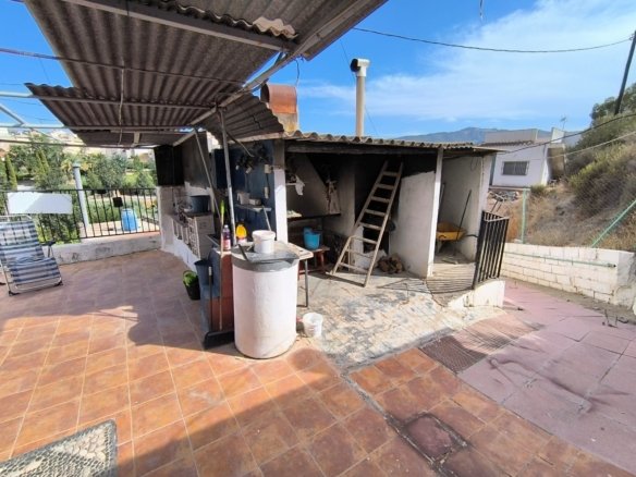 5 Bed 2 Bath Country House in Abaran - Caza De Casa
