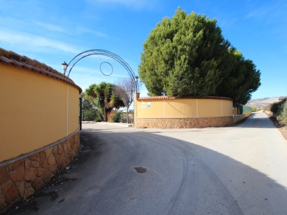 6 Bedroom 3 Bathroom Finca in Murcia - Caza De Casa