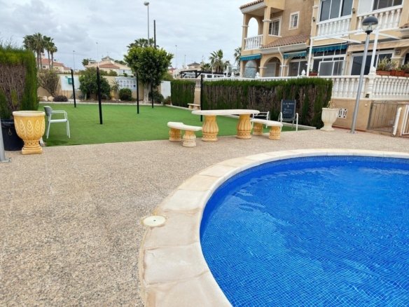 4 Bedroom 3 Bathroom Villa in Orihuela Costa - Caza De Casa