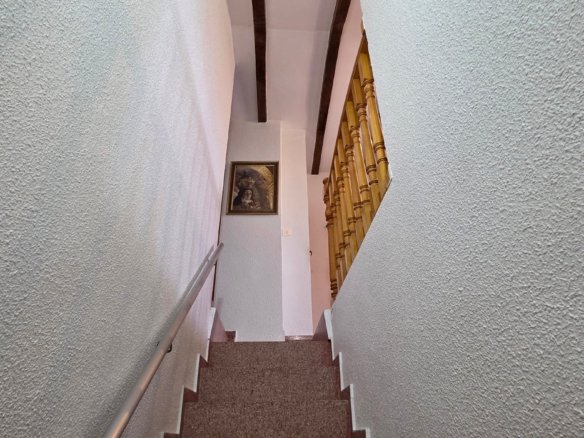 6 Bedroom 3 Bathroom Country House in Yecla - Caza De Casa