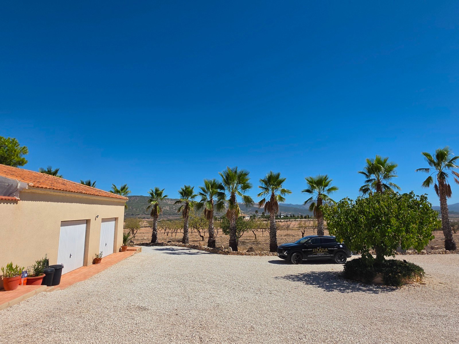 38f45fbe7a5ccdbf 4 Bedroom 4 Bathroom Villa in Pinoso - Caza De Casa