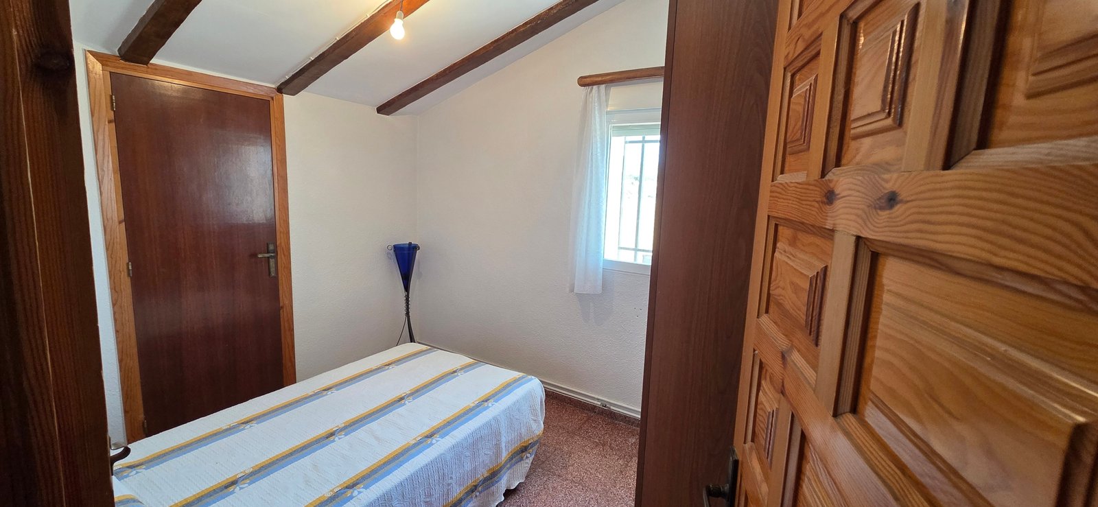 6 Bedroom 3 Bathroom Country House in Yecla - Caza De Casa