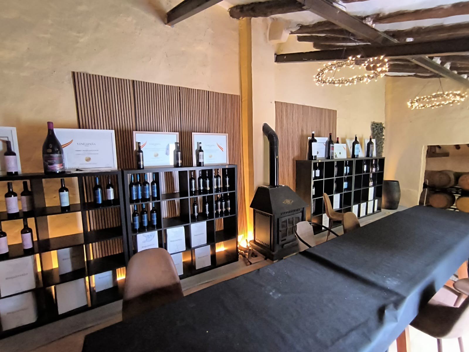 8 Bedroom 2 Bathroom Country House in Yecla - Caza De Casa