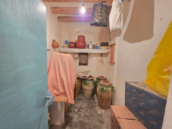 5 Bedroom 1 Bathroom Town House in La Canalosa - Caza De Casa