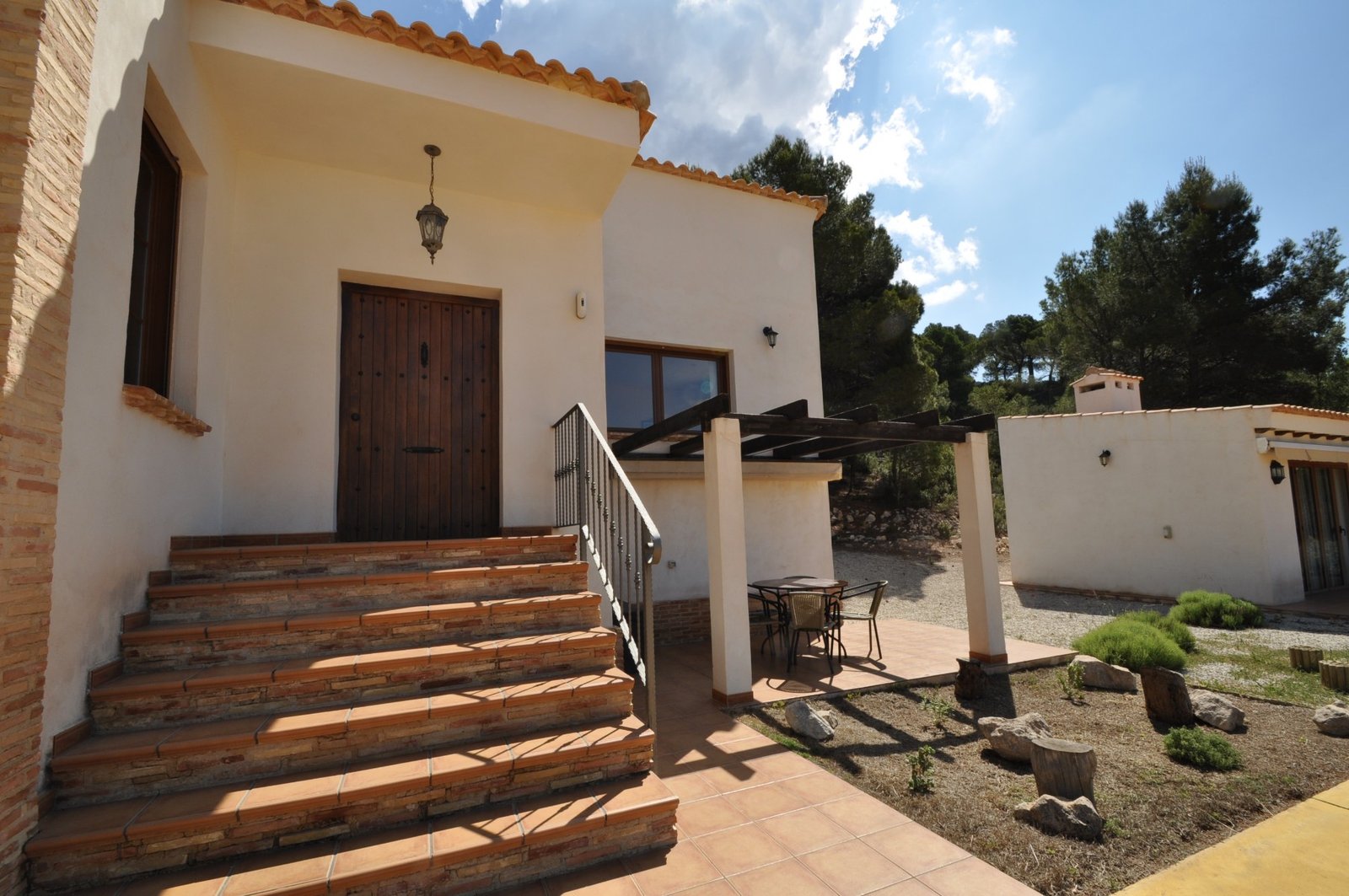 3dbf0c34ec8853b6 5 Bedroom 3 Bathroom Villa in Castalla - Caza De Casa