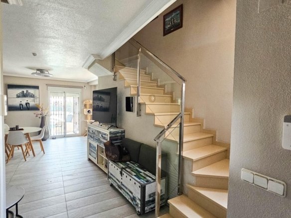 3 Bedroom 3 Bathroom Villa in Orihuela Costa - Caza De Casa