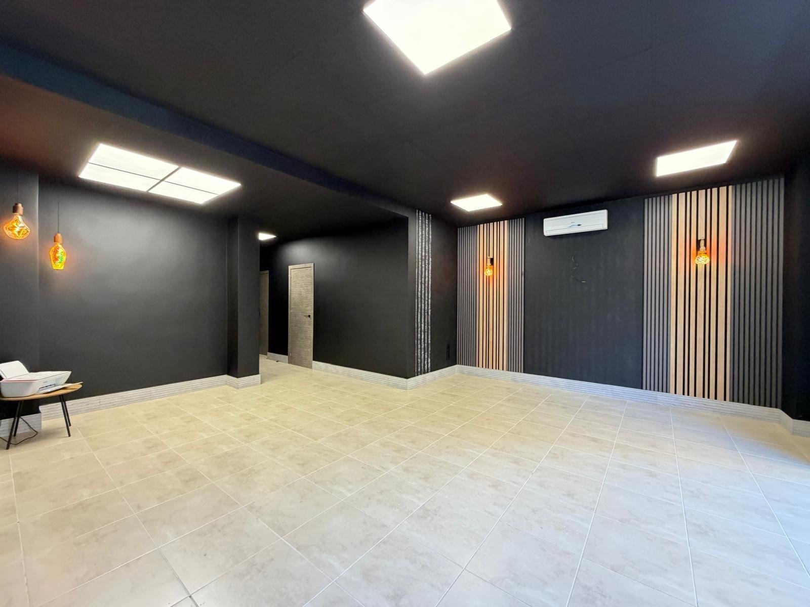 2 Bedroom 1 Bathroom Commercial in Torrevieja - Caza De Casa