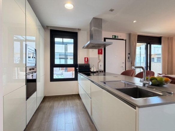 5 Bedroom 3 Bathroom Villa in Torrevieja - Caza De Casa