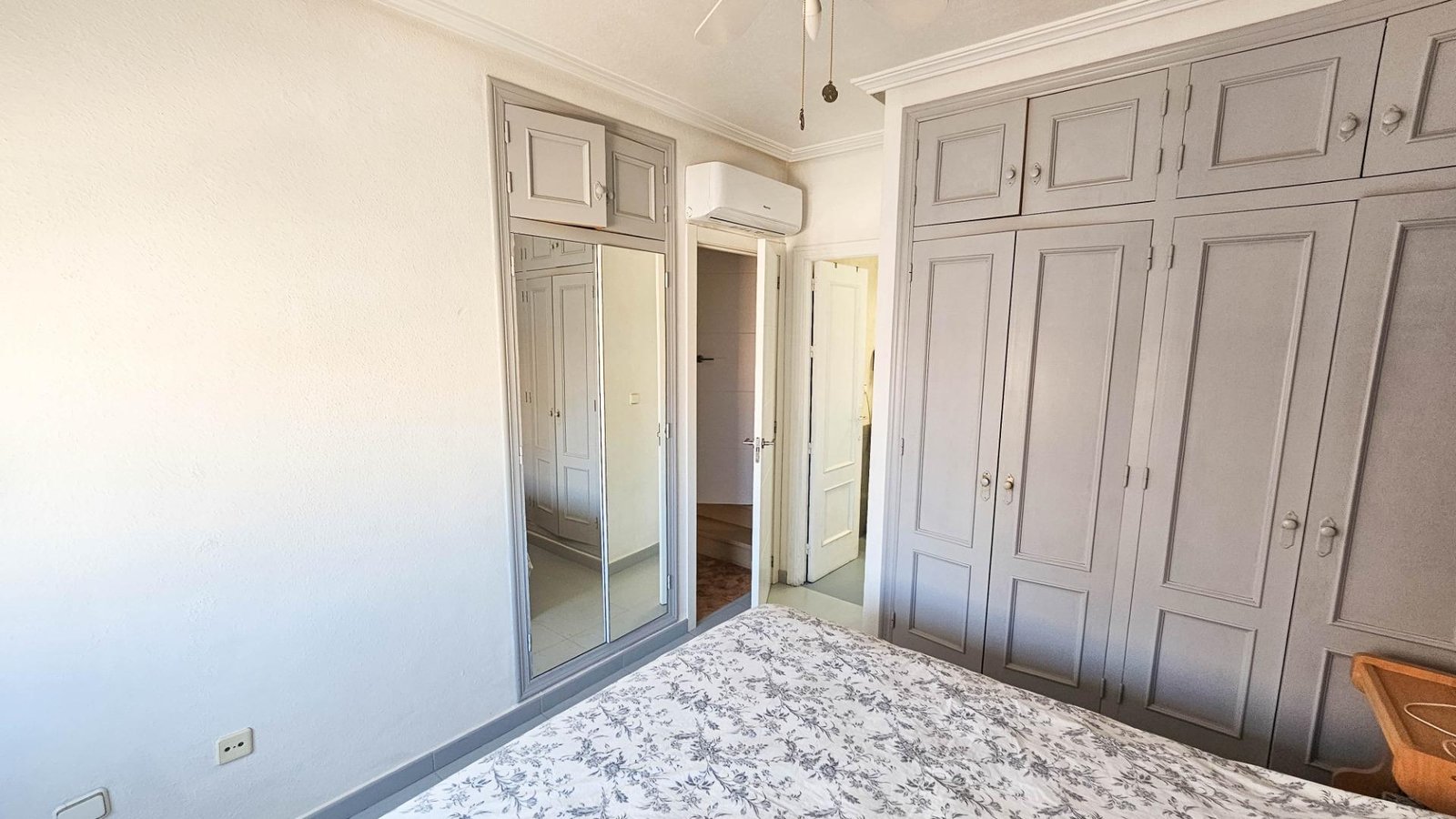 3 Bedroom 3 Bathroom Villa in Orihuela Costa - Caza De Casa