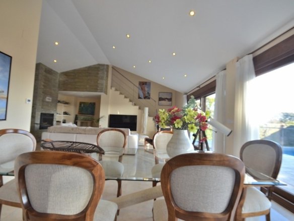 5 Bedroom 5 Bathroom Villa in Albacete - Caza De Casa