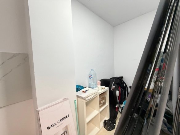 2 Bedroom 1 Bathroom Commercial in Torrevieja - Caza De Casa