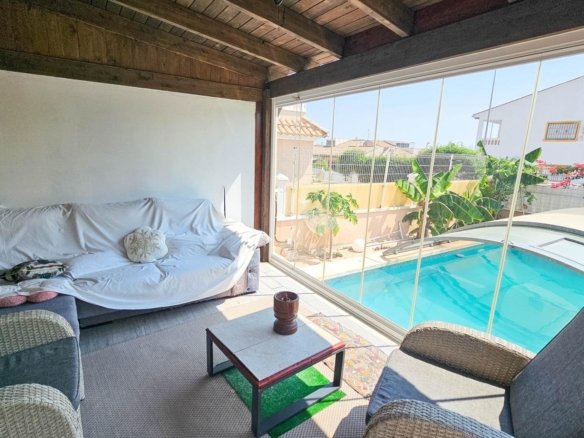 3 Bedroom 3 Bathroom Villa in Orihuela Costa - Caza De Casa