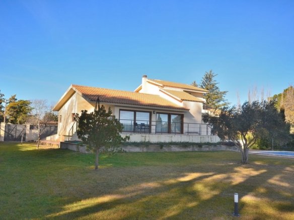 5 Bedroom 5 Bathroom Villa in Albacete - Caza De Casa