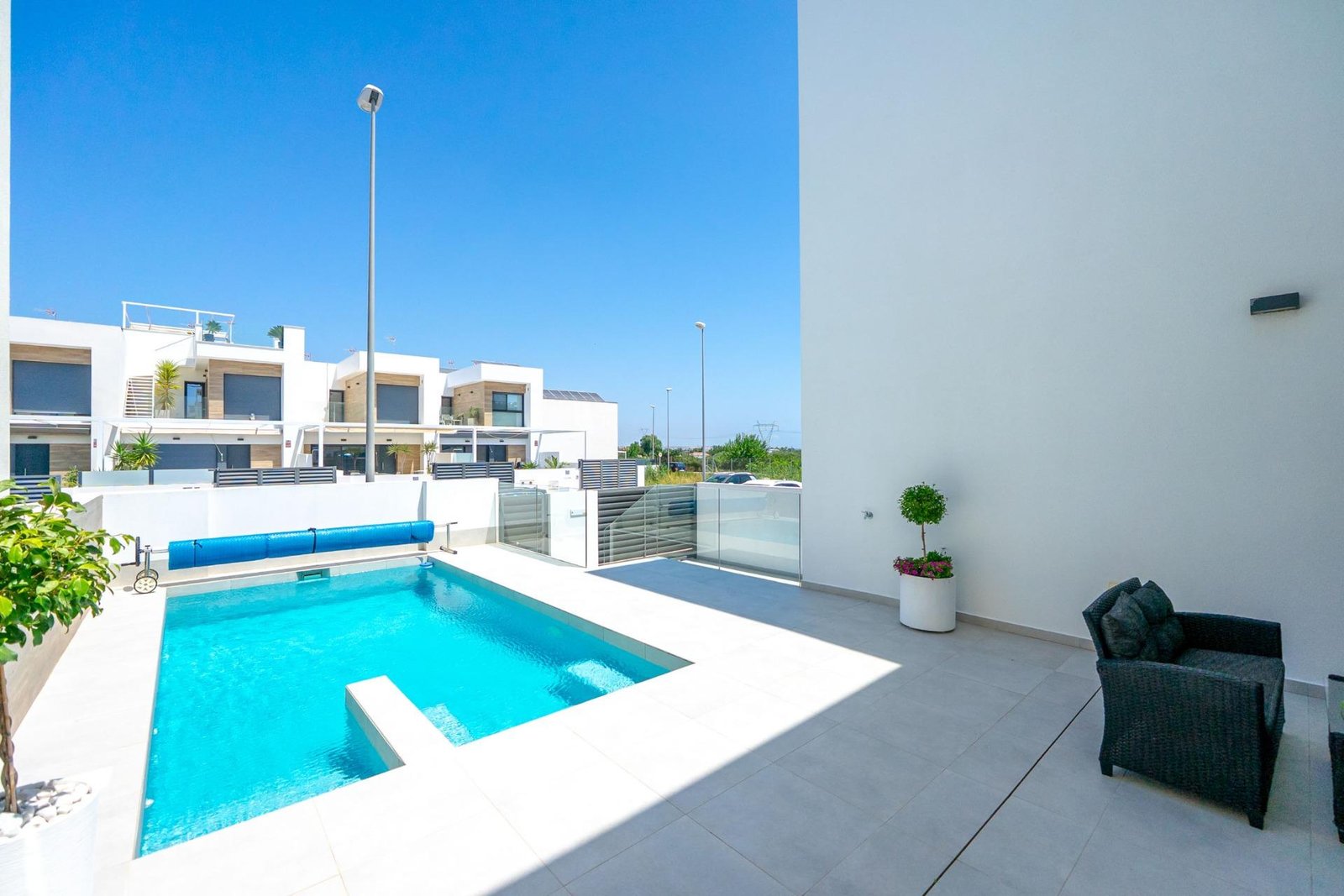 4-2 5 Bedroom 4 Bathroom Villa in Rojales - Caza De Casa