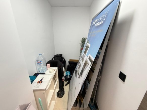 2 Bedroom 1 Bathroom Commercial in Torrevieja - Caza De Casa