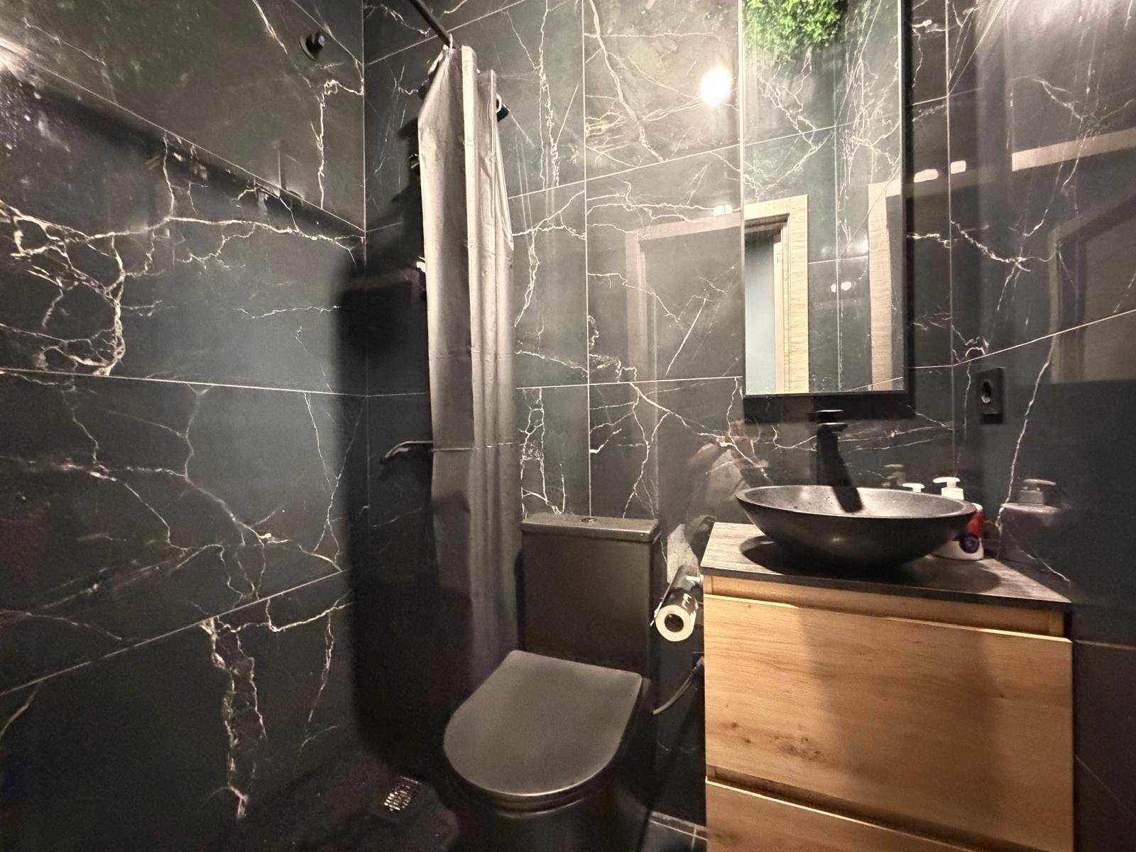 2 Bedroom 1 Bathroom Commercial in Torrevieja - Caza De Casa
