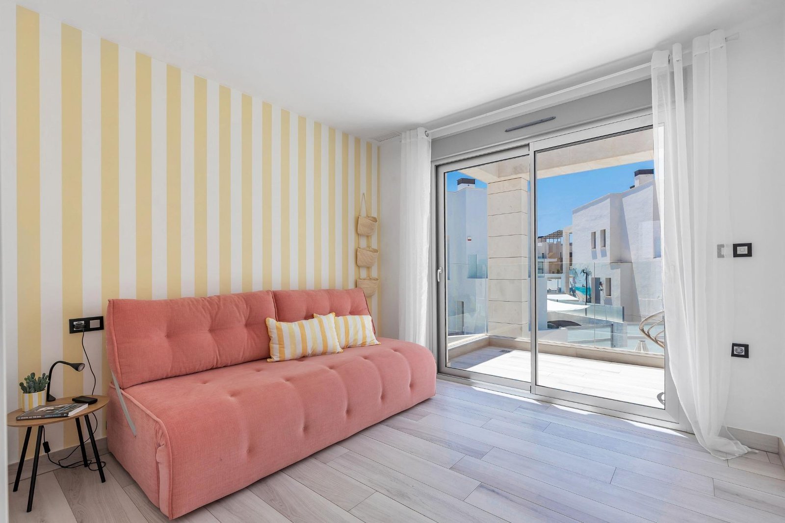 3 Bedroom 3 Bathroom Villa in Orihuela Costa - Caza De Casa