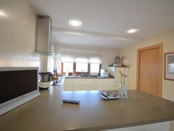 5 Bedroom 5 Bathroom Villa in Albacete - Caza De Casa