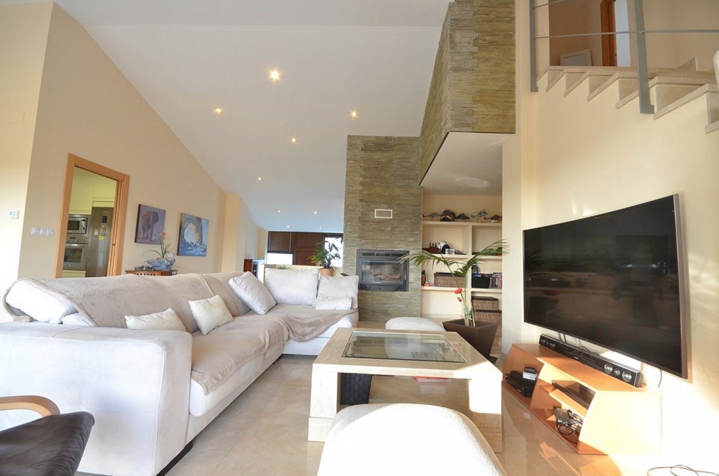 5 Bedroom 5 Bathroom Villa in Albacete - Caza De Casa