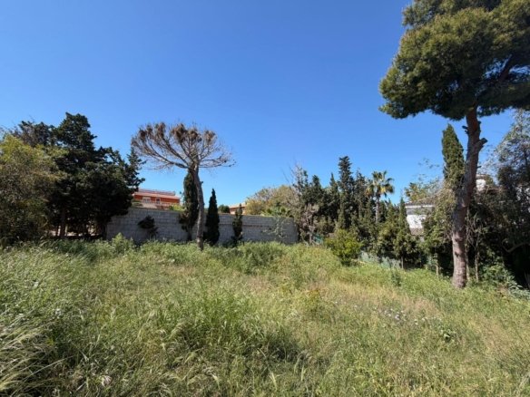 4 Bedroom 2 Bathroom Villa in Torrevieja - Caza De Casa