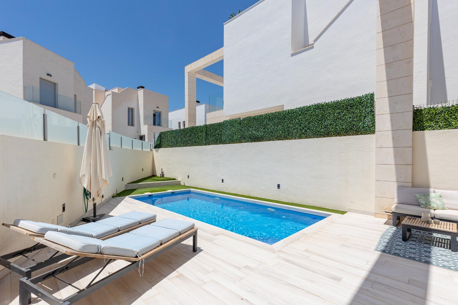 3 Bedroom 3 Bathroom Villa in Orihuela Costa - Caza De Casa