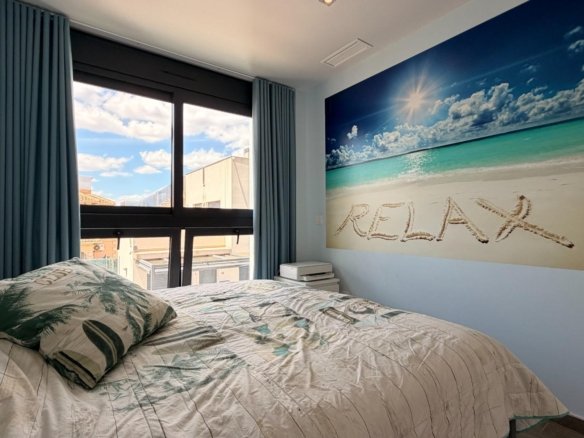 5 Bedroom 3 Bathroom Villa in Torrevieja - Caza De Casa