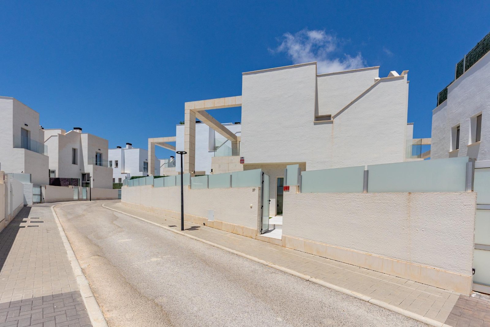 3 Bedroom 3 Bathroom Villa in Orihuela Costa - Caza De Casa
