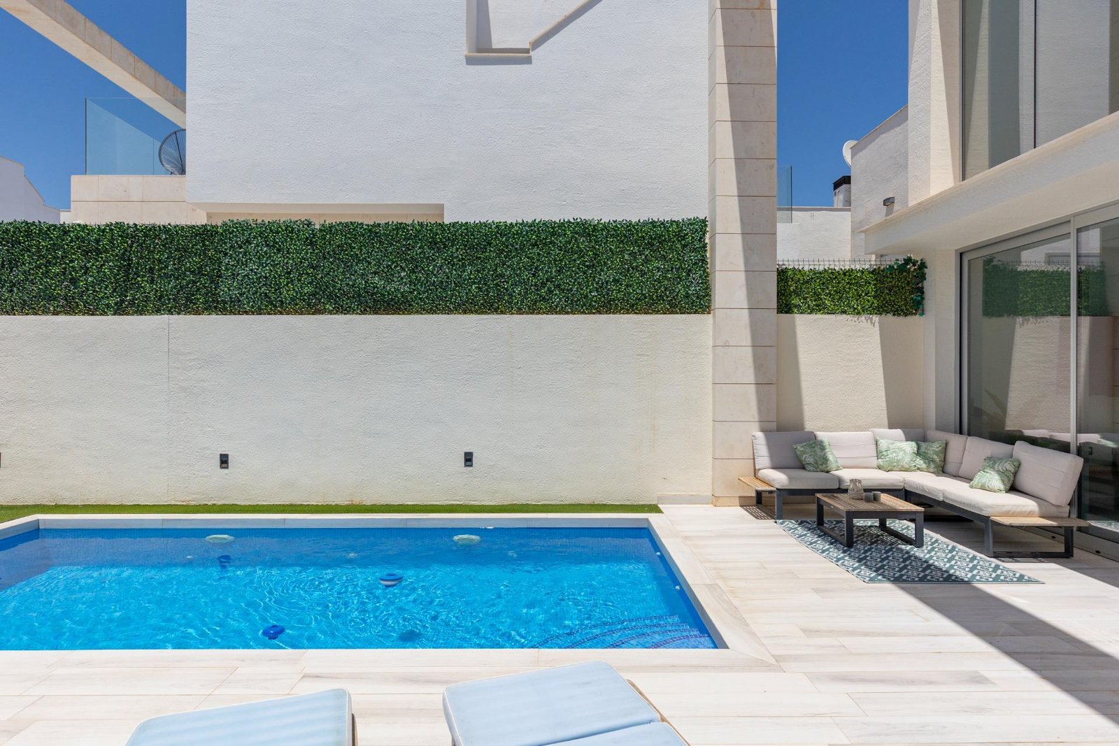 3 Bedroom 3 Bathroom Villa in Orihuela Costa - Caza De Casa