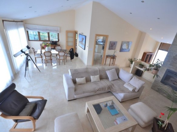 5 Bedroom 5 Bathroom Villa in Albacete - Caza De Casa