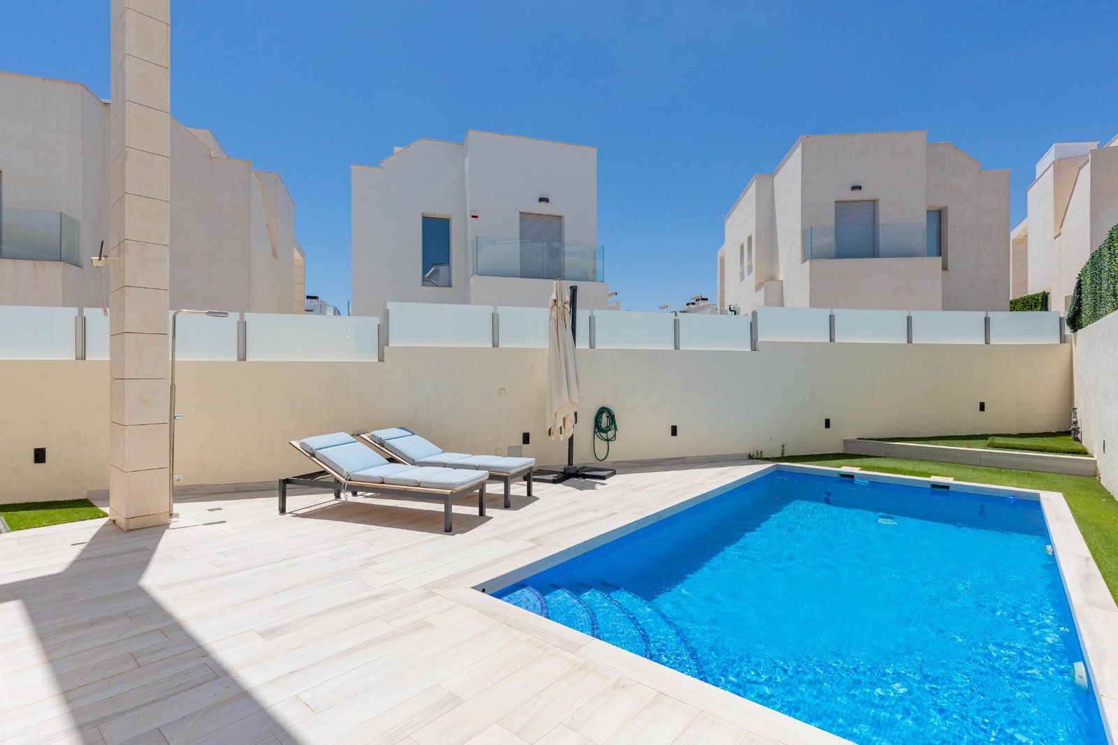 3 Bedroom 3 Bathroom Villa in Orihuela Costa - Caza De Casa