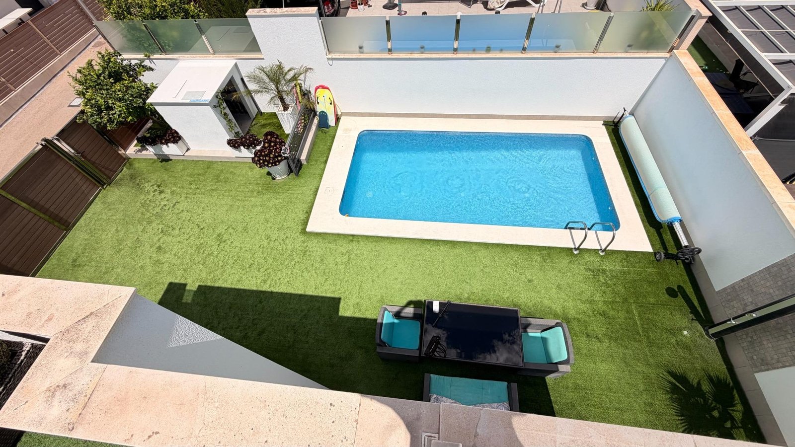 5 Bedroom 3 Bathroom Villa in Torrevieja - Caza De Casa